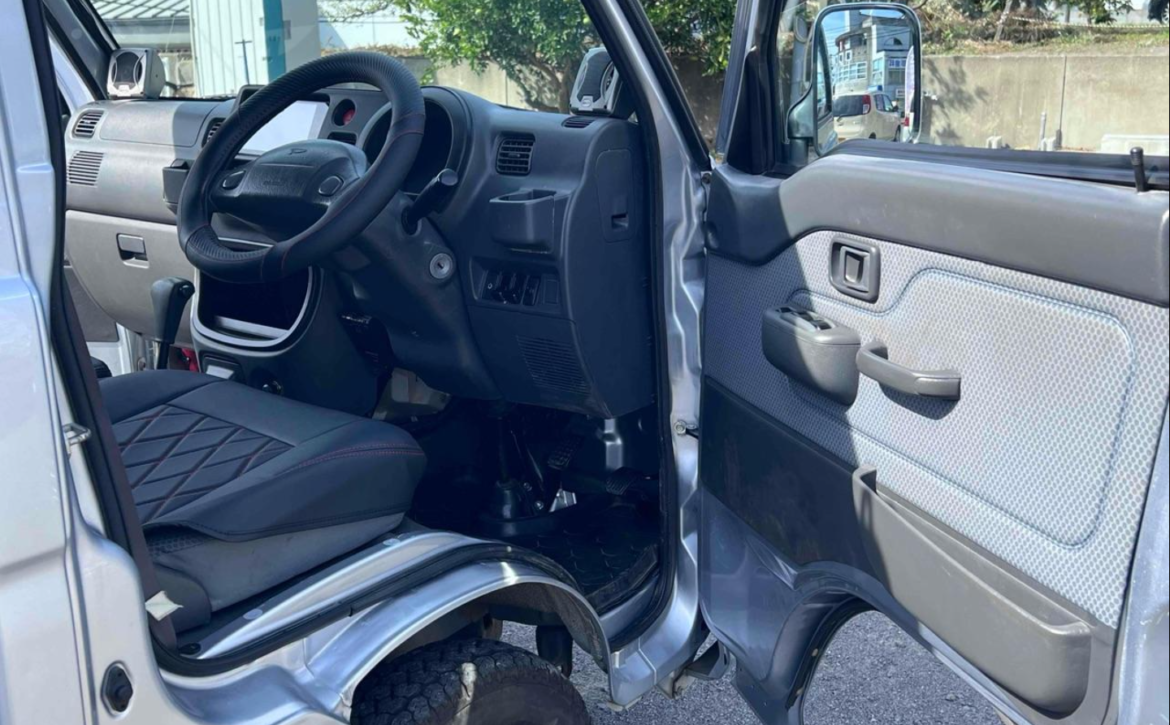 2013 Daihatsu HIJET Truck