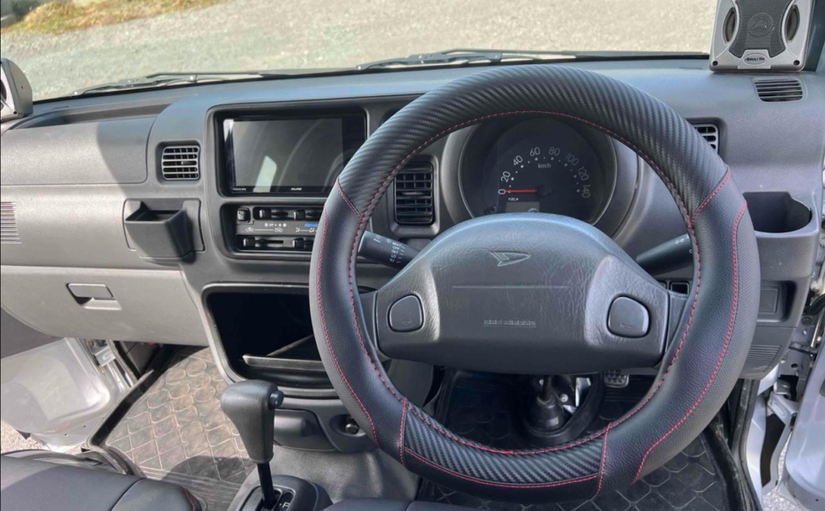 2013 Daihatsu HIJET Truck