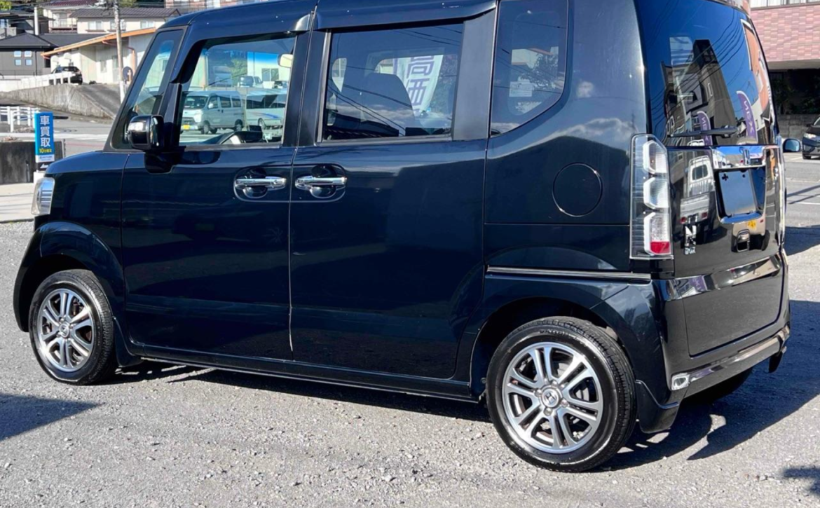 2013 Honda N-Box